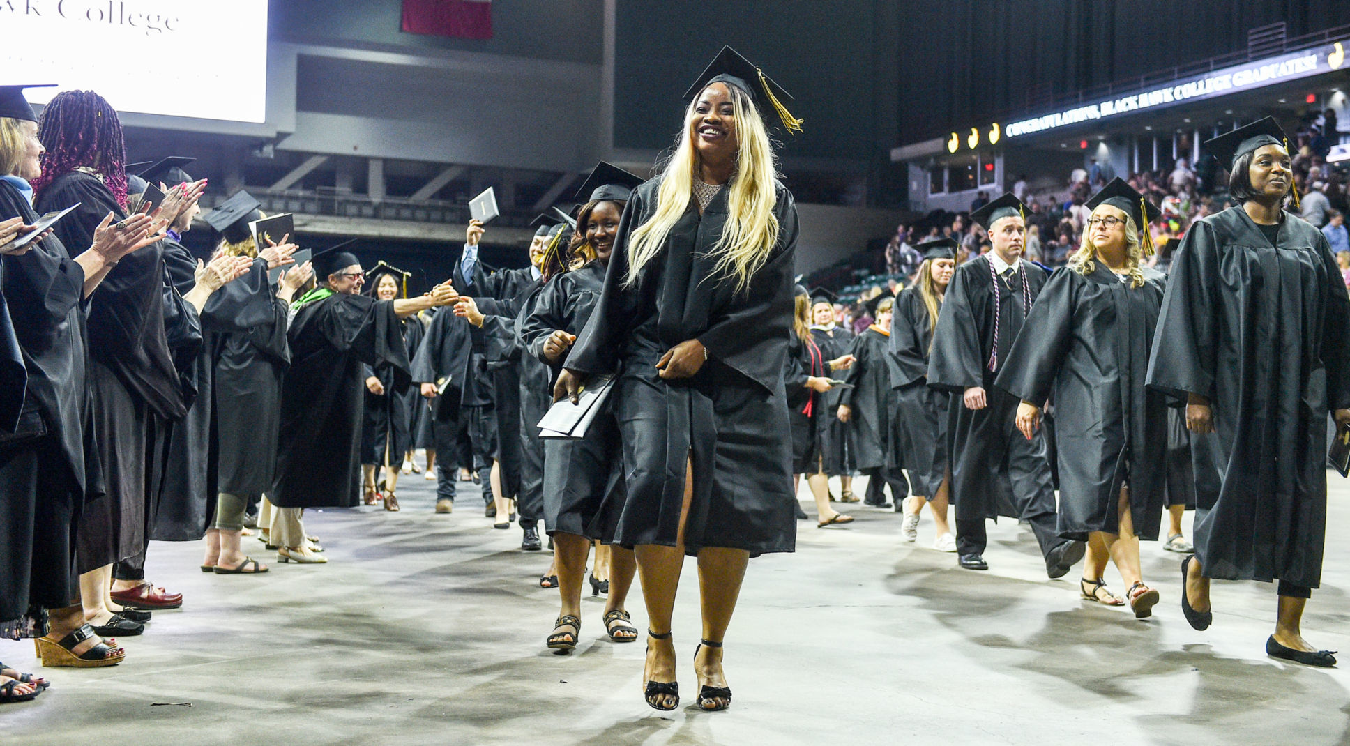 051719-mda-nws-BHCgrad-038a.jpg